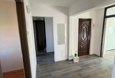 Apartament cu 4 camere decomandat în Micro 17 - 11
