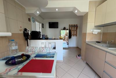 Apartament cu 3 camere semidecomandat, mobilat în Titan - 8