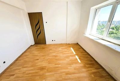 Apartament cu 2 camere decomandat în Central - 9