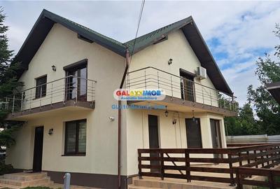 Vila foarte frumoasa langa  PALATUL si LACUL MOGOSOAIA - 1