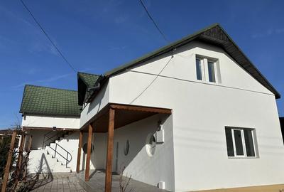 Casă cu 4 camere în Limanu - 4