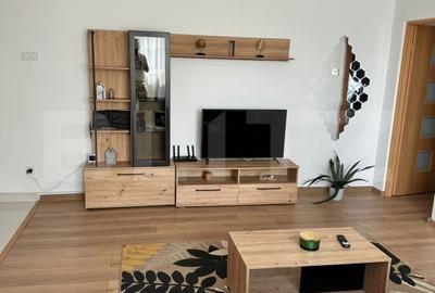 Apartament de inchiriat cu 3 camere - Calea Moldovei - 1