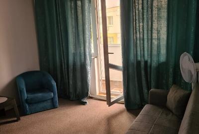 Persoana fizica inchiriez apartament 2 camere str. 22 Decembrie - 9