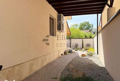 Casă cu 4 camere cu Teren 250 Mp în Ultracentral