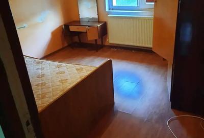 Inchiriez apartament 3 camere Inchiriez apartament 3 camere - 4