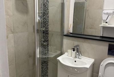 Apartament cu 2 camere semidecomandat în Calea Victoriei