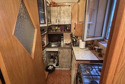 Apartament cu 2 camere decomandat în Prelungirea Ghencea - 8