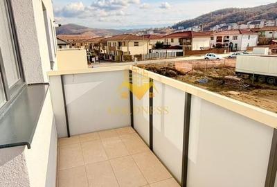 Apartament cu 3 camere semidecomandat, mobilat în Florești - 6