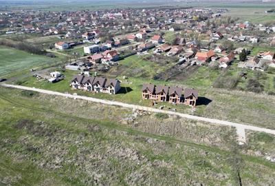 Teren Construcții intravilan de 771 mp, în Covaci - 2