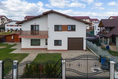 Casă individuală cu 5 camere cu Teren 531 Mp în Sânpetru - 1