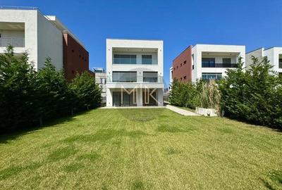 Casă individuală cu 8 camere cu Canalizare în Băneasa - 15