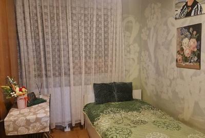 Apartament cu 4 camere decomandat în Petros - 5