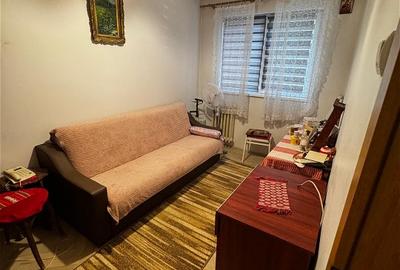 Apartament cu 3 camere semidecomandat în Nord - 2
