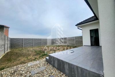 1/2 Duplex pe parter, cu 3 camere si 2 bai, Sag - 2