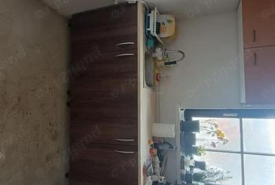 Casă cu 2 camere cu Teren 1030 Mp în Budeasa - 1