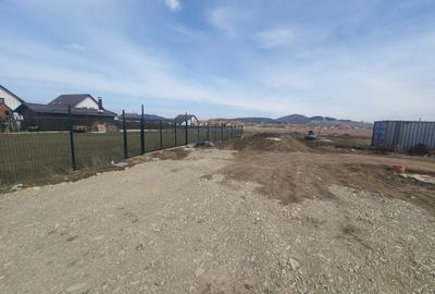 Teren Construcții intravilan de 518 mp, în Sânpetru - 2