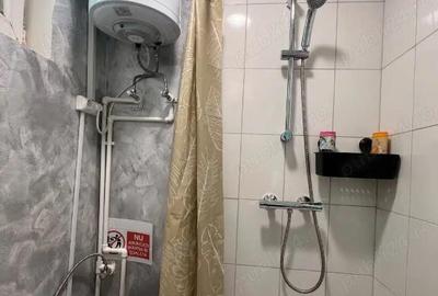 Garsonieră în Apărătorii Patriei