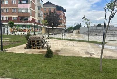 Spațiu comercial, de 370 mp, în Rovinari