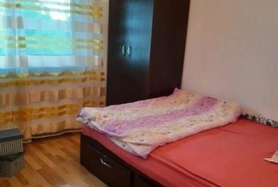 Garsonieră decomandată în Badea Cârțan