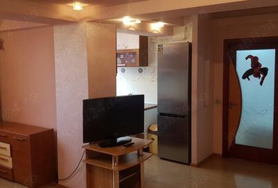 Apartament cu 3 camere în Central - 3
