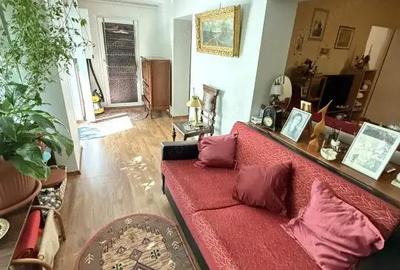 De vanzare apartament 3 camere decomandate, zona Odobescu, comision 0% De vanzare apartament 3 camere decomandate, zona Odobescu, comision 0% - 2