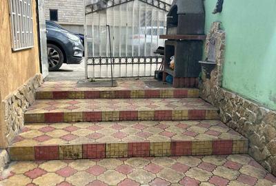 Casă cu 4 camere în Stadion - 4