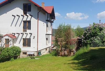 Casă cu 3 camere cu Teren 615 Mp în Central - 7