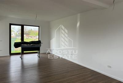 Casă individuală cu 4 camere în Sânandrei