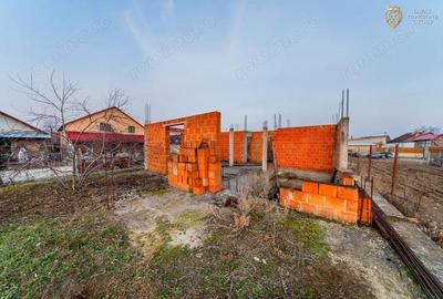 Teren de 599 mp, în Central - 2