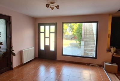 Imobil in zona Bucovina -pretabil sediu firma/clinica/etc - 9