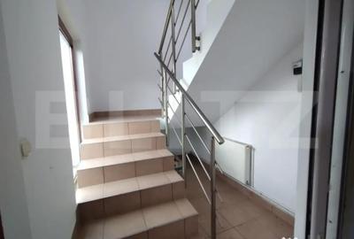 Casă cu 5 camere cu Teren 817 Mp în Central - 9