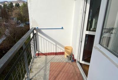 Apartament cu 2 camere semidecomandate, zona Minerva Manastur , etaj 2/4 ,balcon - 7