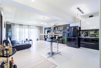 Apartament cu 2 camere semidecomandat, mobilat în Iancu Nicolae
