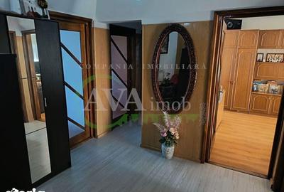 Apartament cu 3 camere decomandat în Letea - 4
