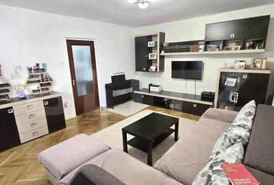 Apartament cu 2 camere decomandat în Cetate - 1