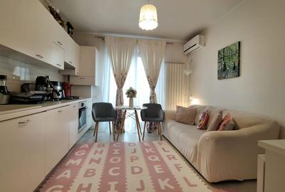 Apartament cu 2 camere decomandat în Sud