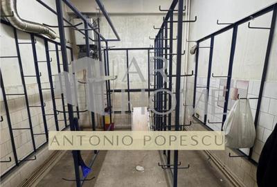 Spatiu comercial la parter de bloc, in Ploiesti, zona Bd. Bu - 8
