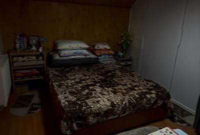 Casă cu 4 camere în Moldoveni - 1