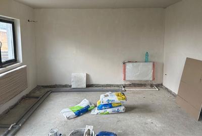 Casă cu 4 camere cu Teren 350 Mp în 1 Decembrie - 5