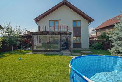Casa moderna si spatioasa in cartierul Izvor ideala pentru o familie! - 4
