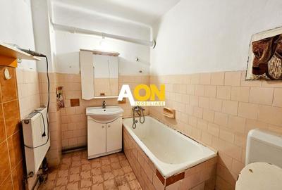 Casă individuală cu 6 camere cu Canalizare în Central - 11