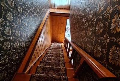 Casă cu 3 camere cu Teren 30 Mp în Schei - 10