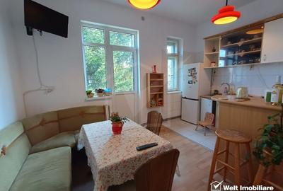 Apartament cu 3 camere decomandat în Central - 2