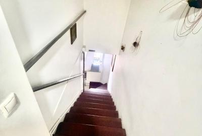 Casă individuală cu 4 camere cu Canalizare în Central - 4