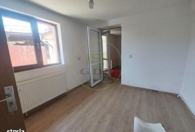 Casă cu 3 camere în Albești - 12
