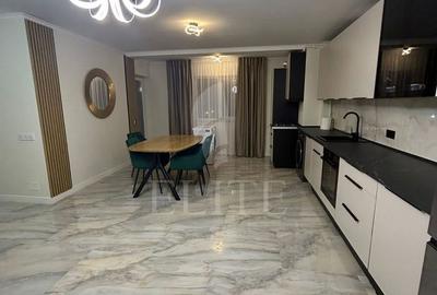 Apartament cu 3 camere semidecomandat în Central - 4