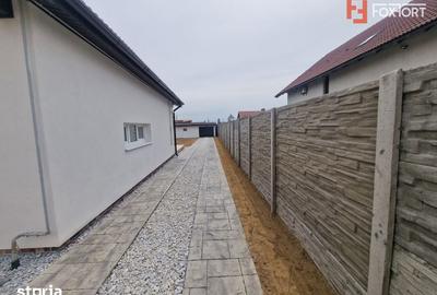 Casă cu 3 camere cu Teren 710 Mp în Central - 3