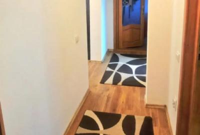 Apartament cu 3 camere decomandat în Central - 6