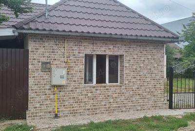 Casă cu 4 camere cu Teren 480 Mp în Beclean