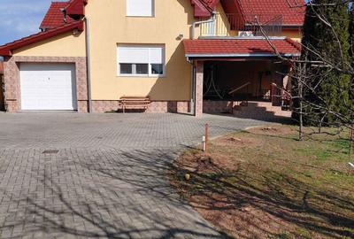 Casă cu 4 camere în Ghioroc - 2